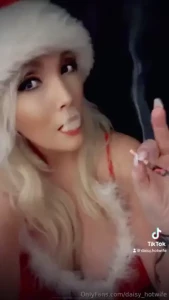 I love to dance with the smoke