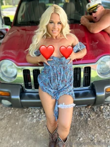 Freaking nosy neighbor showed up while i was being extra naughty so i