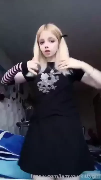 This emo girl gonna break your heart sph goddess findom femdom socks 