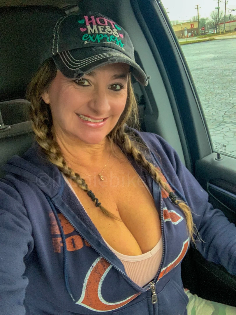 1 2 or 3 go over to my vip page to see without the football stickers 