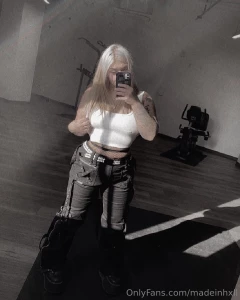 R u cute enough to get guest listed without asking didn t think so part 1