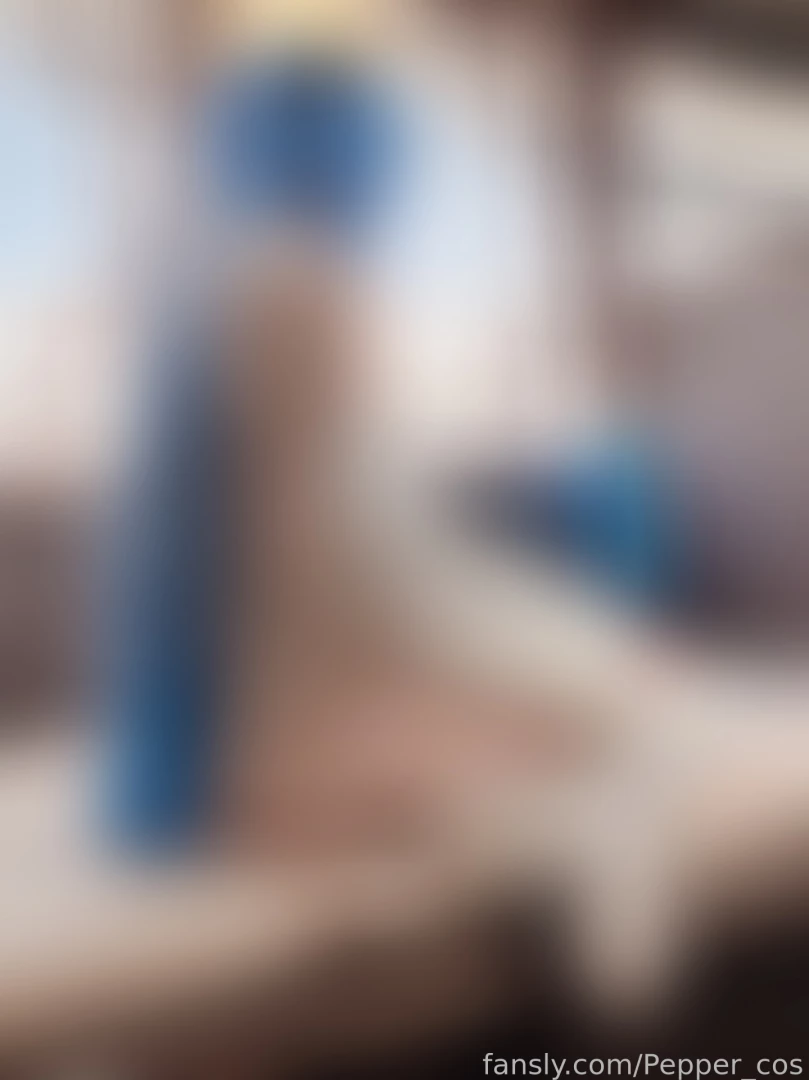 Stay home with me it s too hot to leave 