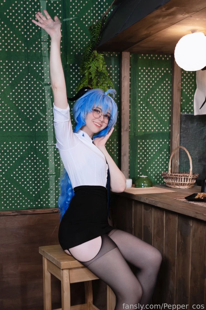 Drinking with ganyu part 1 this part available free for my jule 