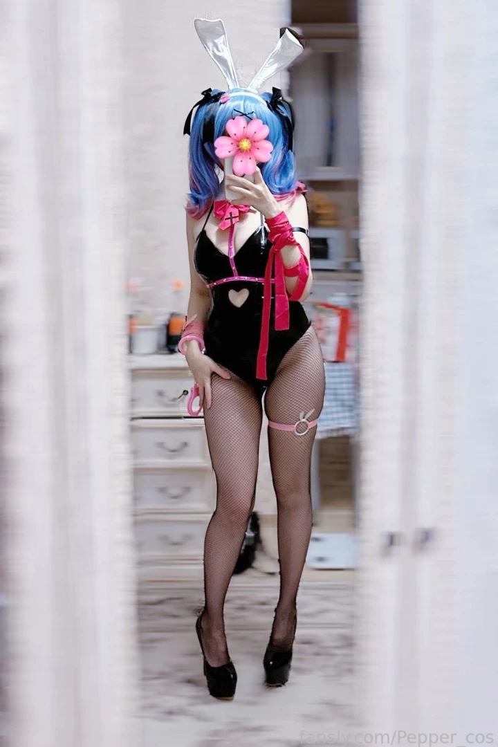 Catch my tail new costume so you like it 