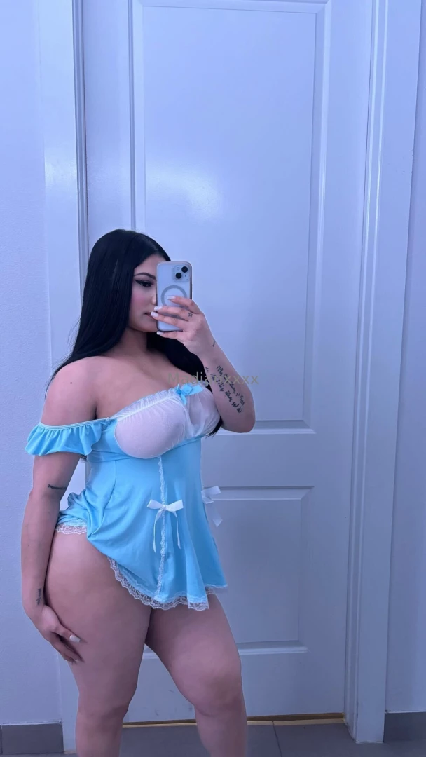 I sleep with no pants on so when you want a late night snack u don t 