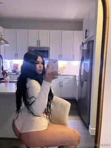 Should i make a cake sitting video