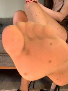 Every time i stretch these pantyhose it feels like i m teasing you