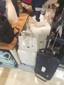 Eh why is your cinnabon seattle s best coffee going to look at places