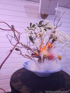 I went to an ikebana event today i watched a live demonstration of