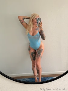 Are you excited for my lingerie try-on live show tonight