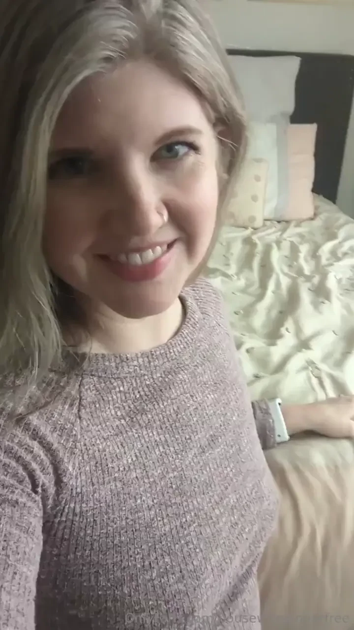 Kisses for you or you want something else just dm me it s free 