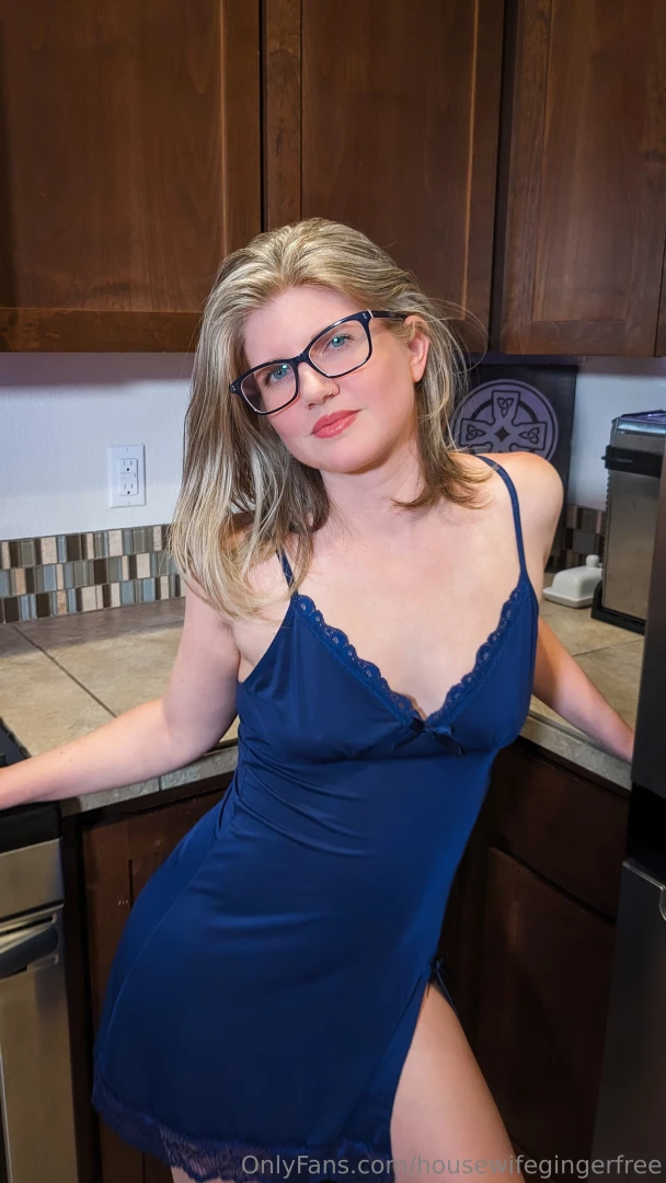 Unlock the door to your wildest desire message me in the dm and let s 