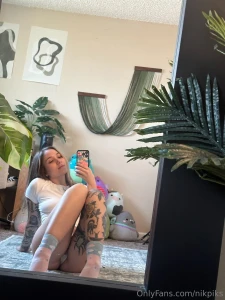 No flirting just staring at you like this