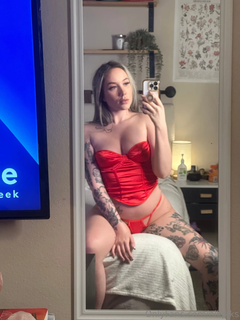 Whatcha getting me for valentine s day 