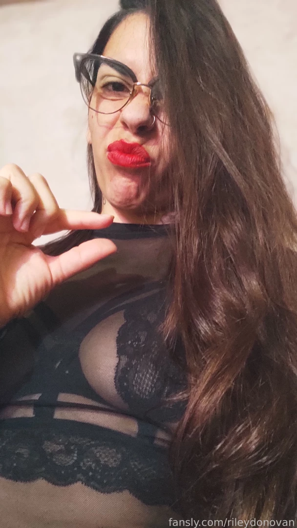 Your cock is so small and ugly that i dislike it llavero chastitycage 