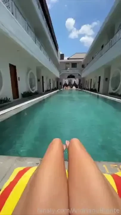 The sun is my love legs toes feet footfetish lifestyle outdoor 