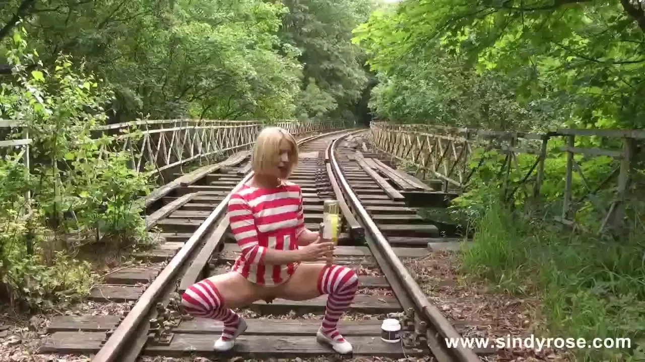 Red-white stripped lady anal wine bottle destruction amp anal prolapse 