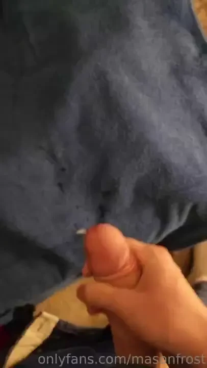 Had to blow a massive load couldn t hold it in anymore 