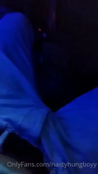 Last day i got horny when i was in the bus i couldn t avoid to play 