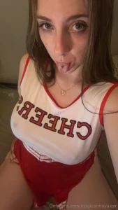Little cheerleader