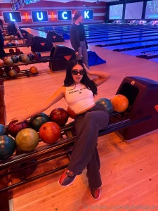 Went bowling i really like balls part 1