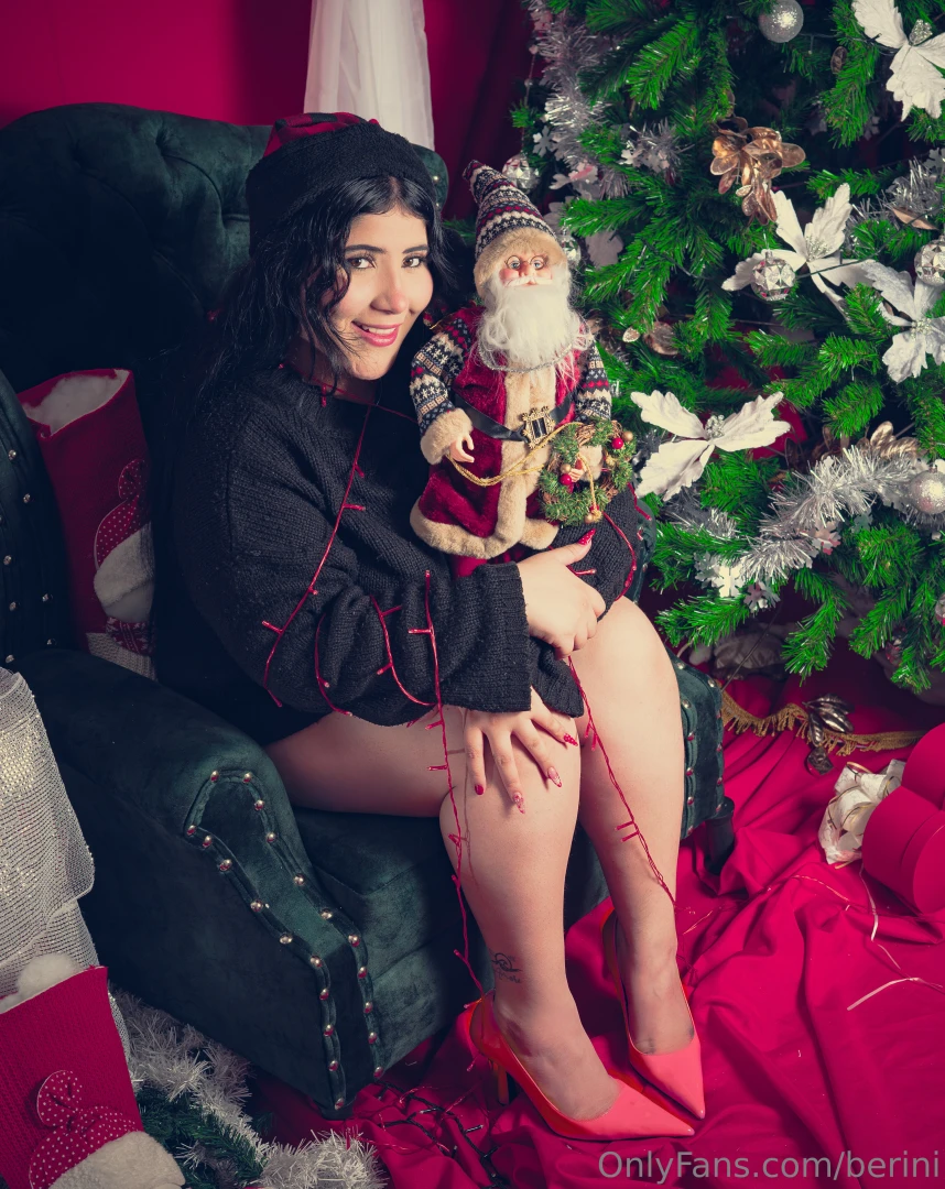 I m preparing your gift honey 