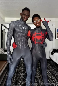 Halloween with funsize_twink - ready to cover each other in spider web