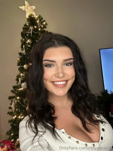 I m gonna switch things up today going live at 8 see you there