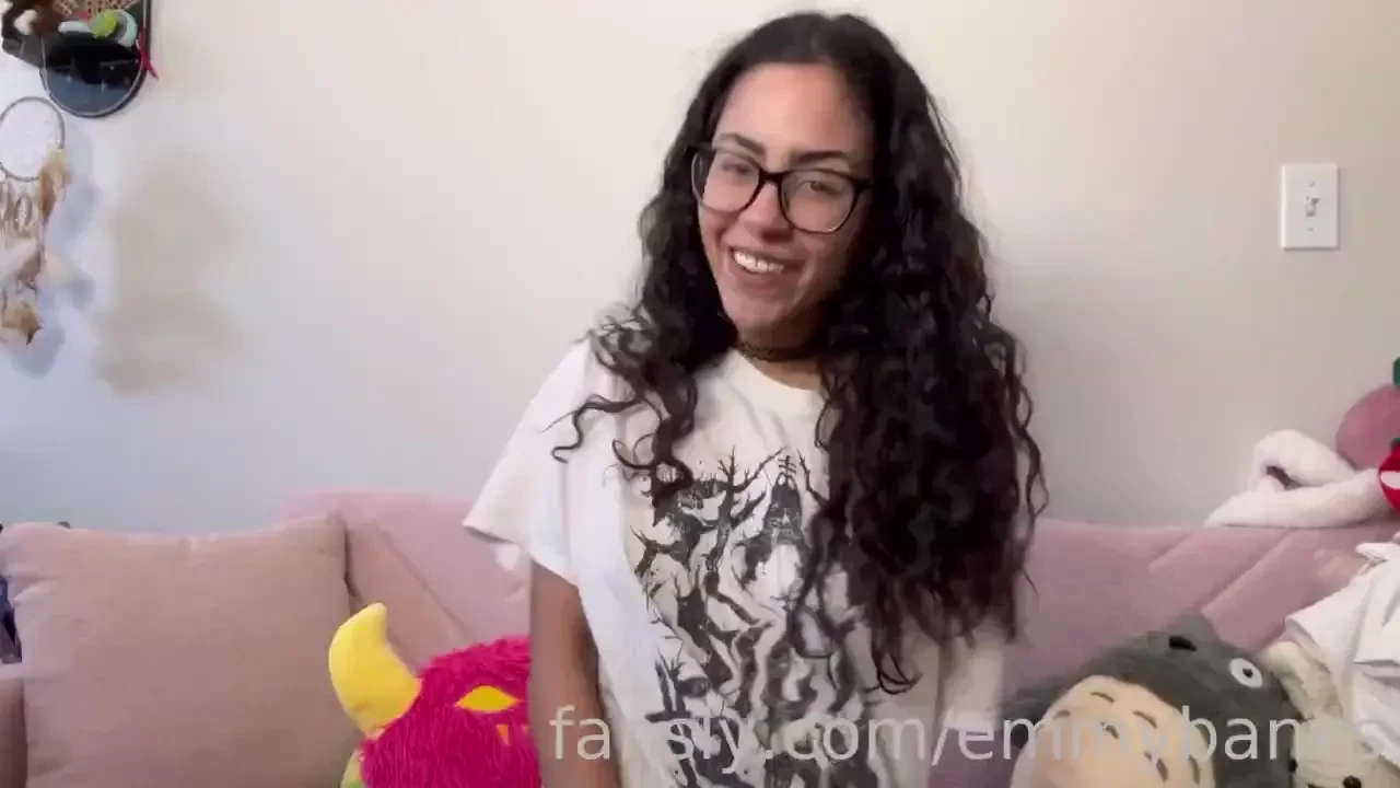 Daddy i know it s nnn but i want to play with u i know u want to play 