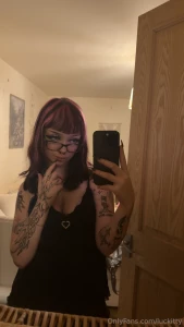 Who s tryna take me on a date part 2