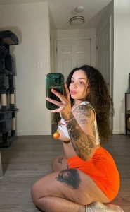 Hope my big booty makes ur day better