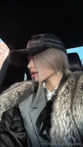 When i take a taxi i often ask the driver to play my music tell me do