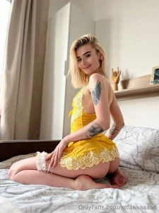 Twerk or cowgirl what s your choice