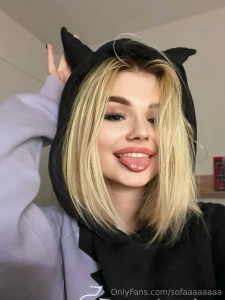 In this winter weather i m turning into a kitty but not quite the