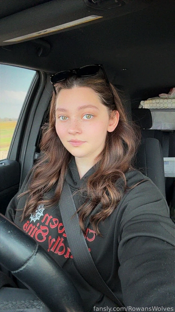 Divorce is going to look so good on me 