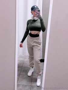 From yesterday todays workout is just gonna be cardio and some tricep part 2