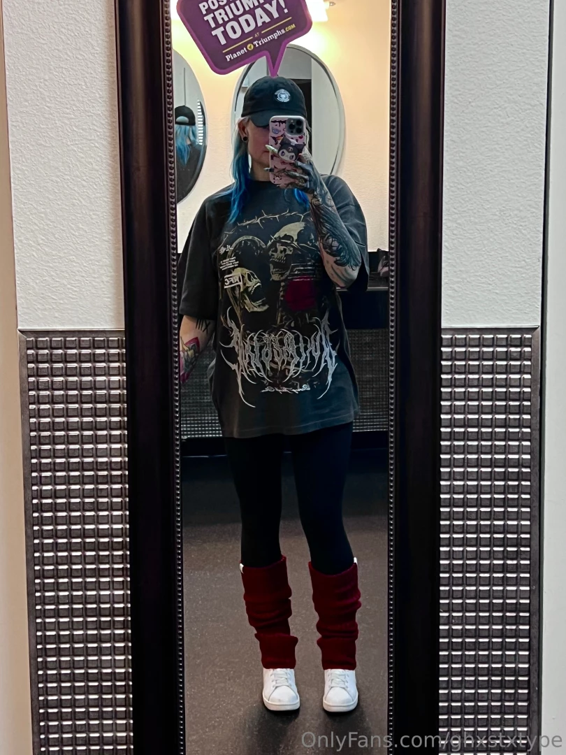 Today was back bi day got to workout with my bb leemee00w part 1 