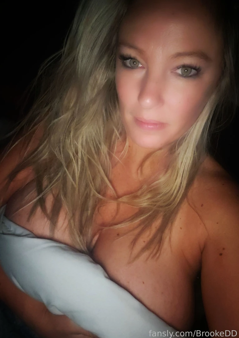 How does my messy bed head look 