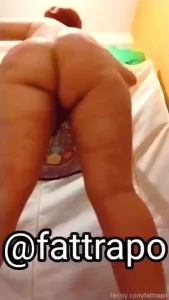 Wiggeling and spanking