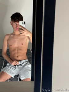 I m online right now send me a msg