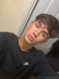 Sending you kisses part 23