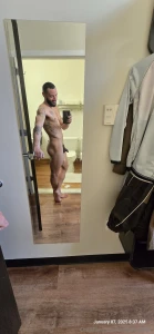 The fact that my body looks so good one could think it s photoshop part 1