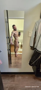 The fact that my body looks so good one could think it s photoshop