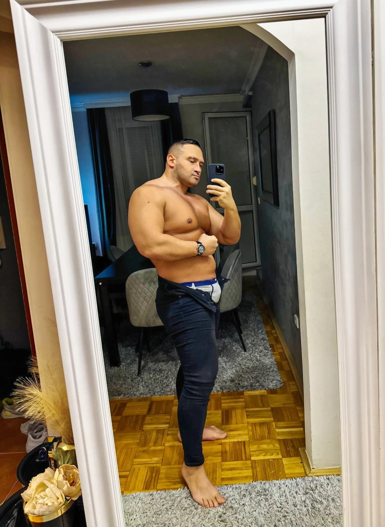 They call this a bulking phase i hope that my cock will also bulk 