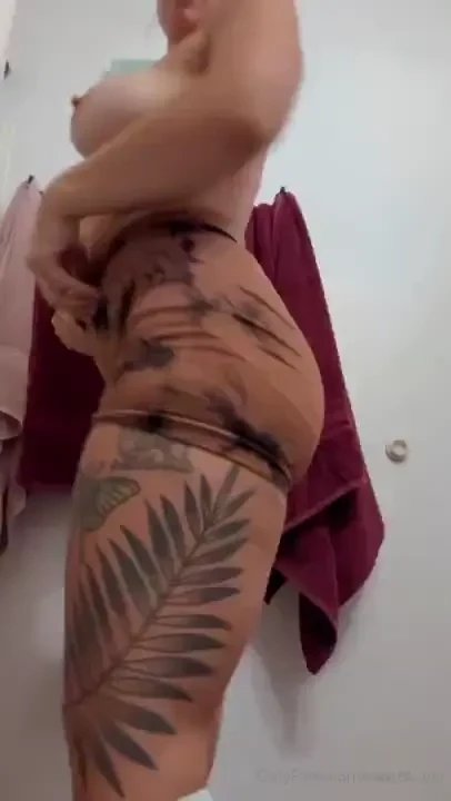 Sweaty twerk would you hit it after the gym 