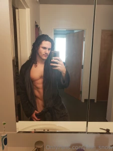 Found a couple missing photos from the robe set