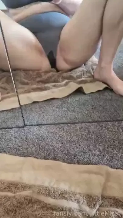 Pissing my panties like a good little slut i love the feeling of the 