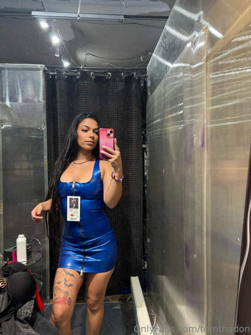 A latex shopping spree would heal me 