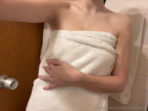 100 likes and i drop the towel part 1
