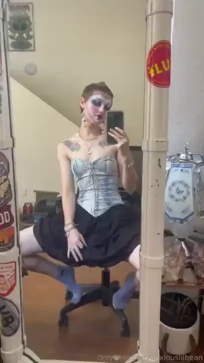 Peekabooo hehe i didn t know which one i like more so you get both 